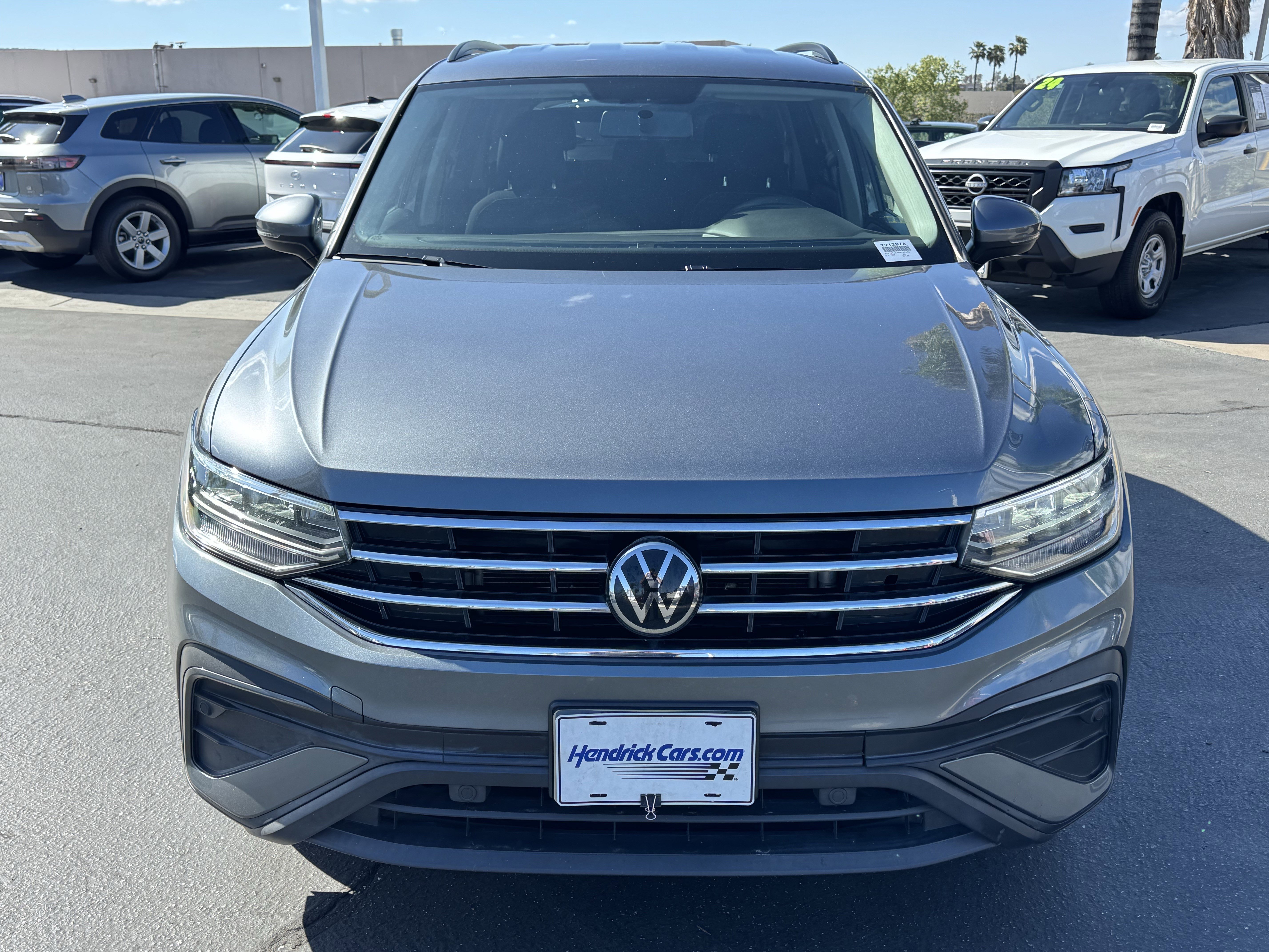 Used 2022 Volkswagen Tiguan S FWD image 3