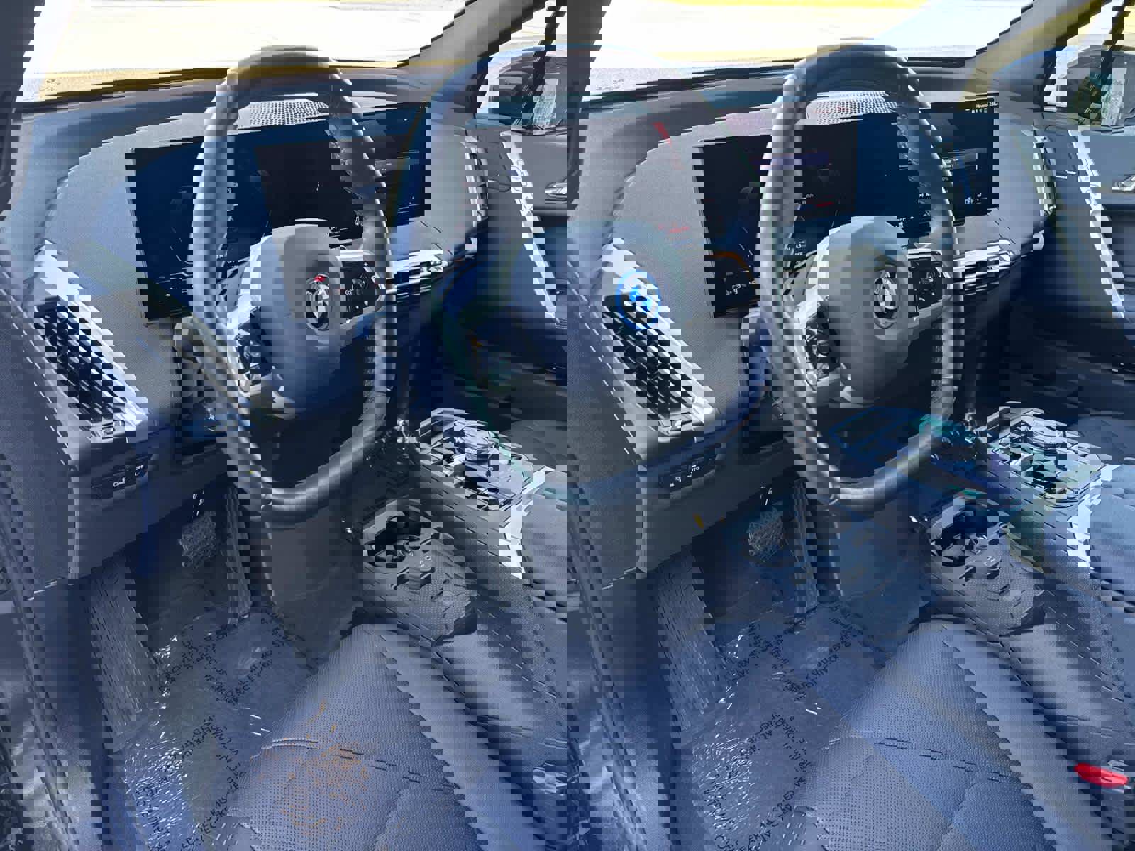 Certified 2025 BMW iX xDrive50 w/ Premium Package image 22