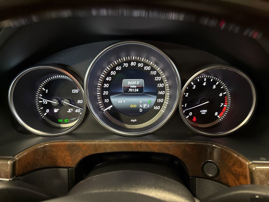 Used 2014 Mercedes-Benz E 350 4MATIC Sedan image 16