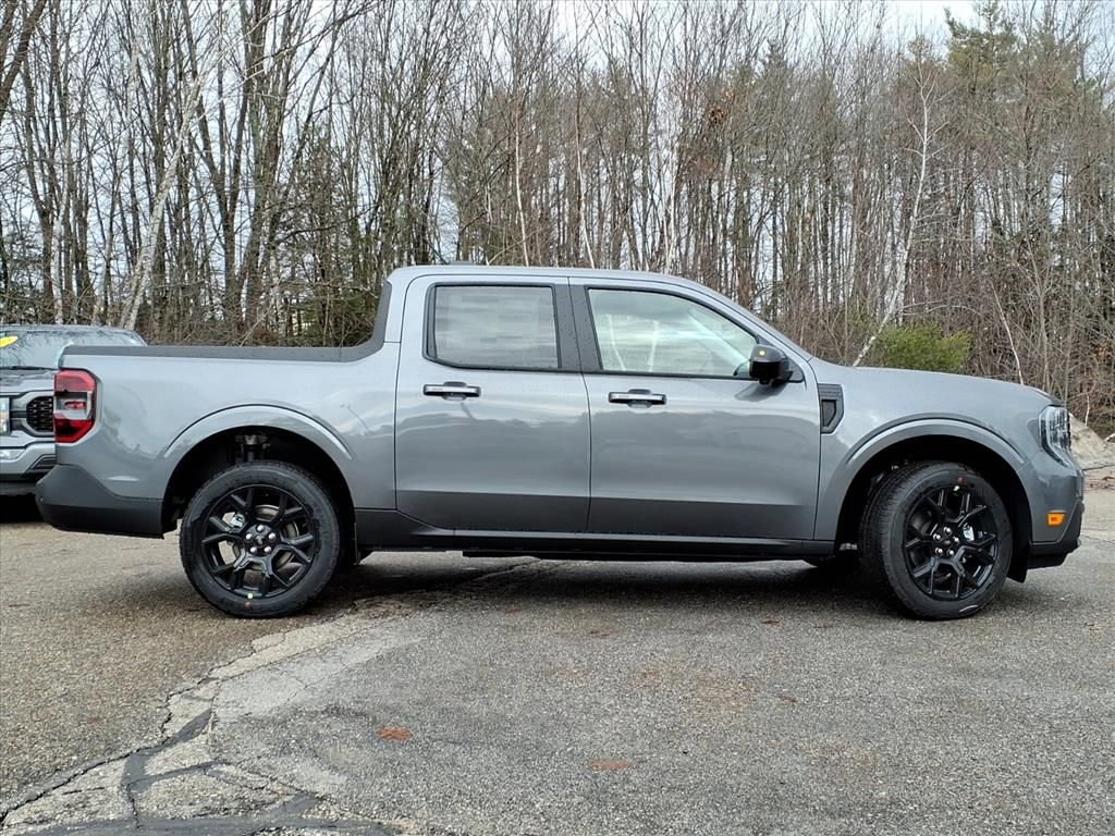 New 2026 Ford Maverick Lariat w/ Black Appearance Package image 4