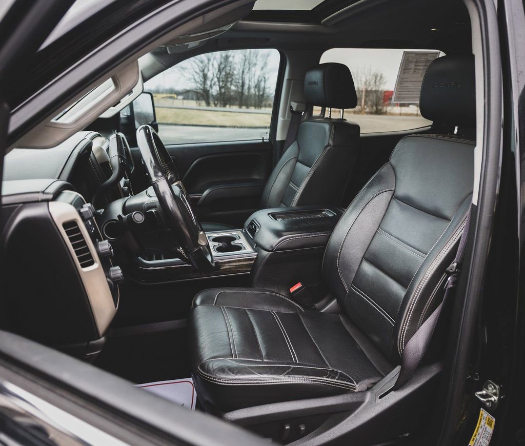 Used 2016 GMC Sierra 2500 Denali w/ Duramax Plus Package image 24