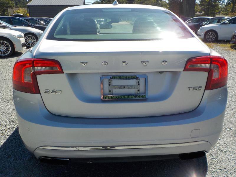 Used 2016 Volvo S60 T5 Premier FWD image 4
