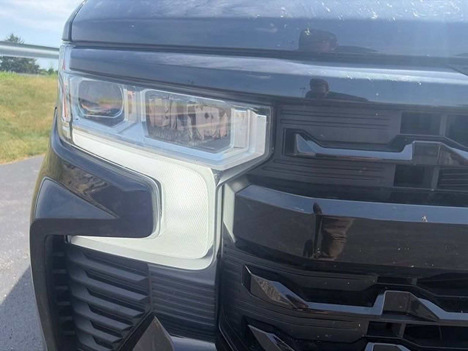 Certified 2023 Chevrolet Silverado 1500 RST w/ Z71 Off-Road Package AWD/4WD image 26