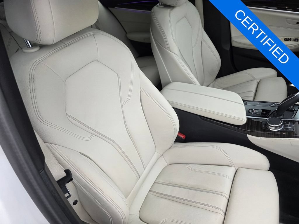 Certified 2023 BMW 540i w/ M Sport Package RWD image 29