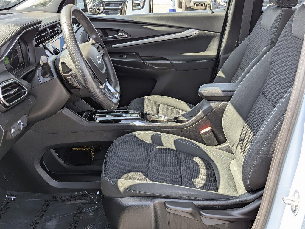Certified 2023 Chevrolet Bolt EUV LT FWD image 27
