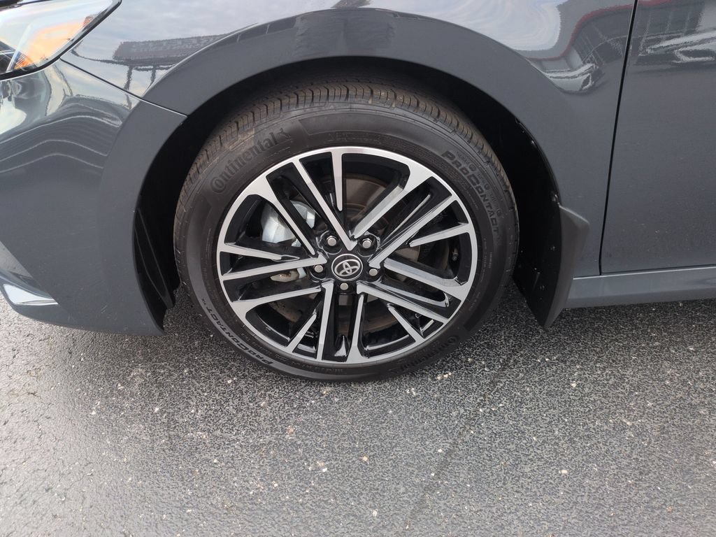 Certified 2026 Toyota Camry XLE FWD image 27
