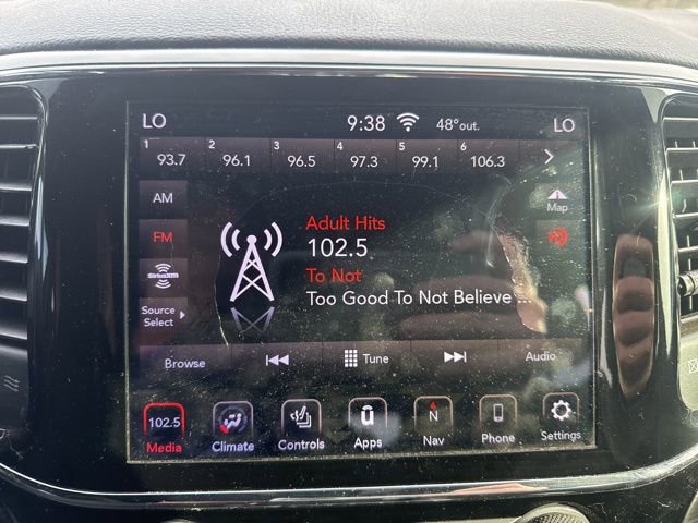 Used 2020 Jeep Grand Cherokee Altitude image 19