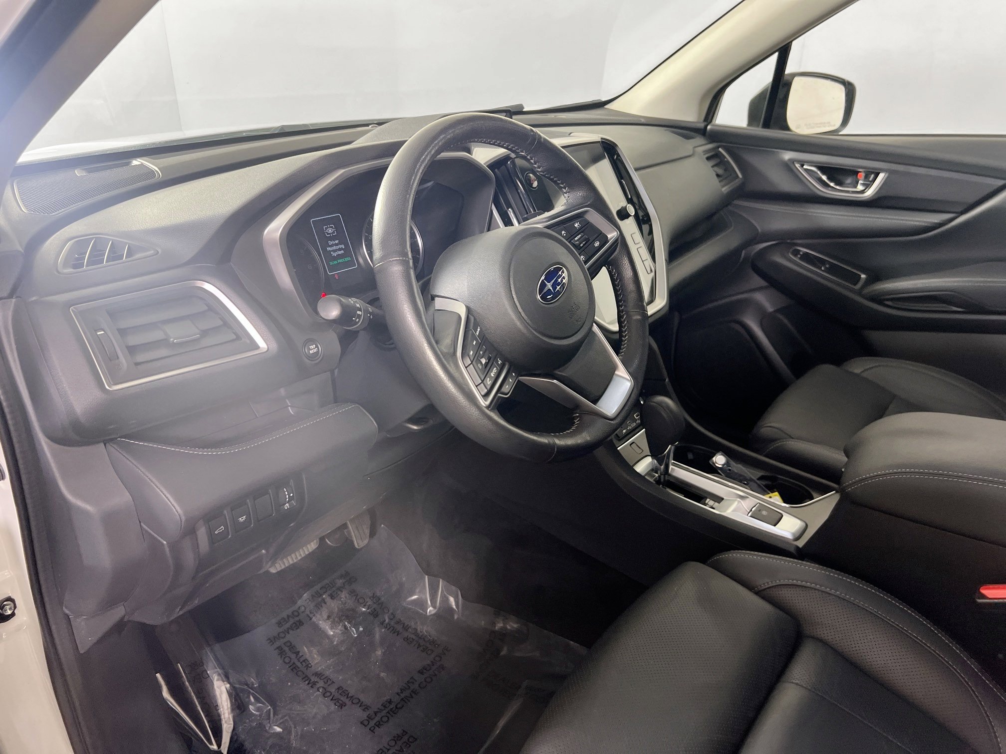 Used 2023 Subaru Ascent Limited image 9