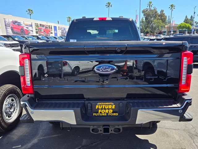 New 2026 Ford F250 Lariat w/ FX4 Off-Road Package AWD/4WD image 4