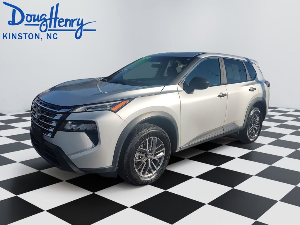 Used 2024 Nissan Rogue S AWD/4WD image 1