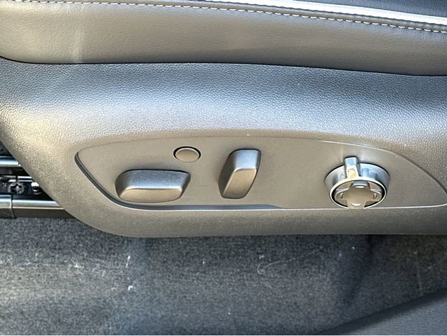 New 2026 Buick Enclave Avenir image 36