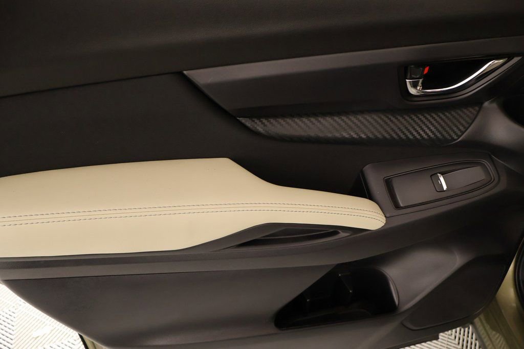 Used 2024 Subaru Ascent Premium w/ Convenience Package image 17