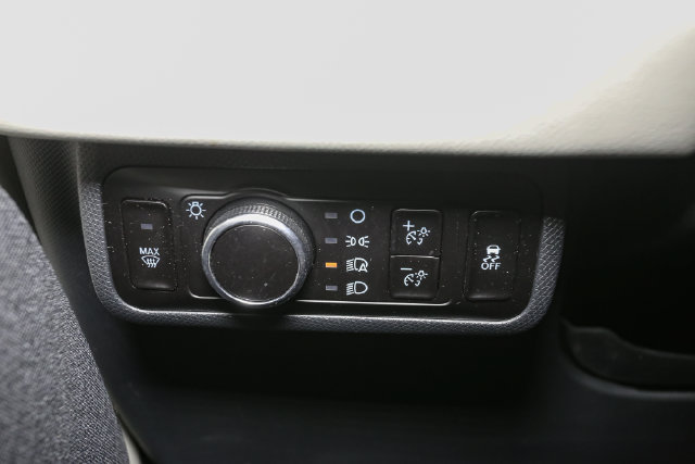 Used 2023 Ford Mustang Mach-E Premium AWD/4WD image 34