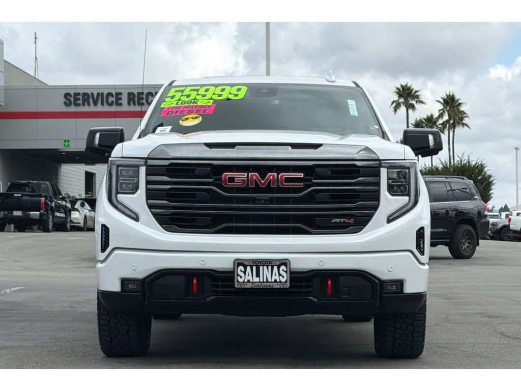 Used 2023 GMC Sierra 1500 AT4 w/ AT4 Premium Package AWD/4WD image 9