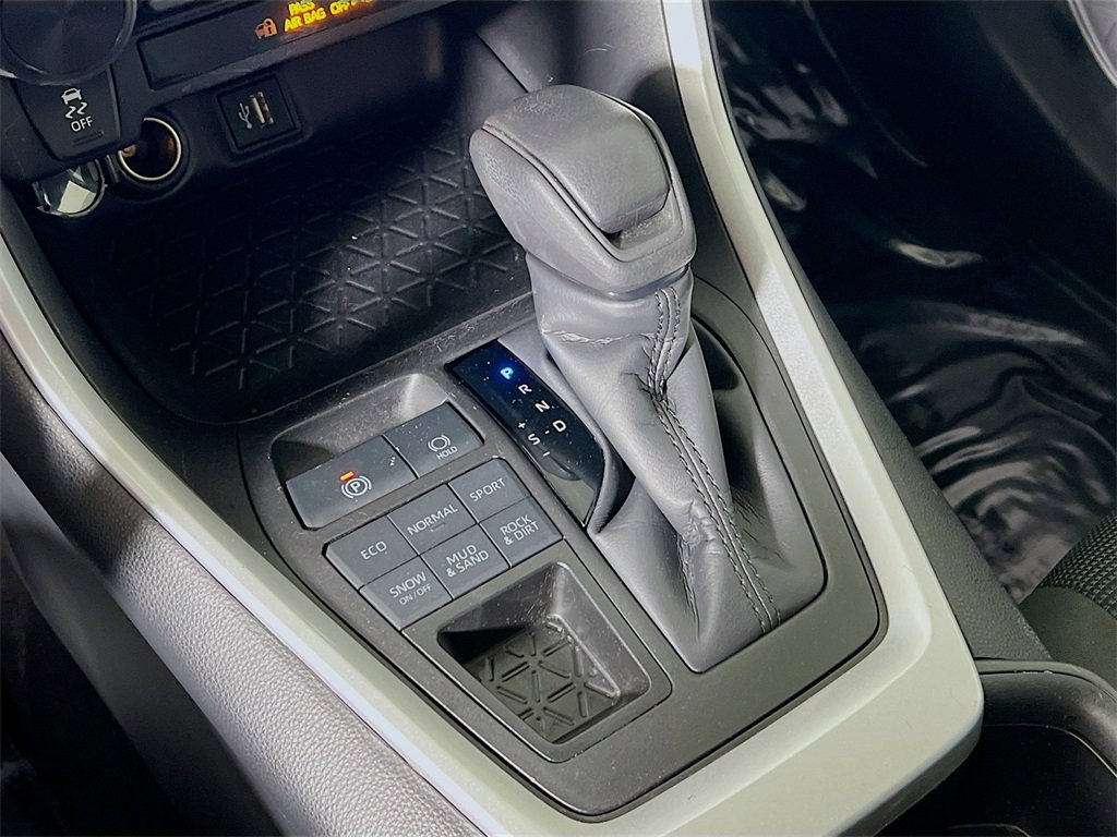 Certified 2024 Toyota RAV4 LE image 16