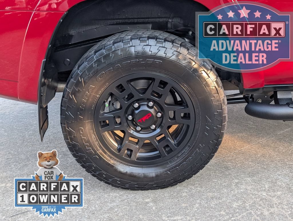 Used 2023 Toyota 4Runner SR5 Premium w/ Moonroof Package AWD/4WD image 3