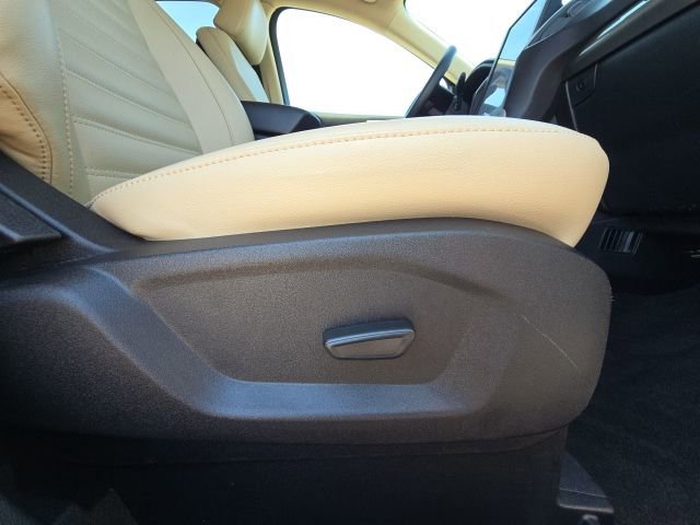 Used 2024 Ford Edge SEL w/ Convenience Package image 20