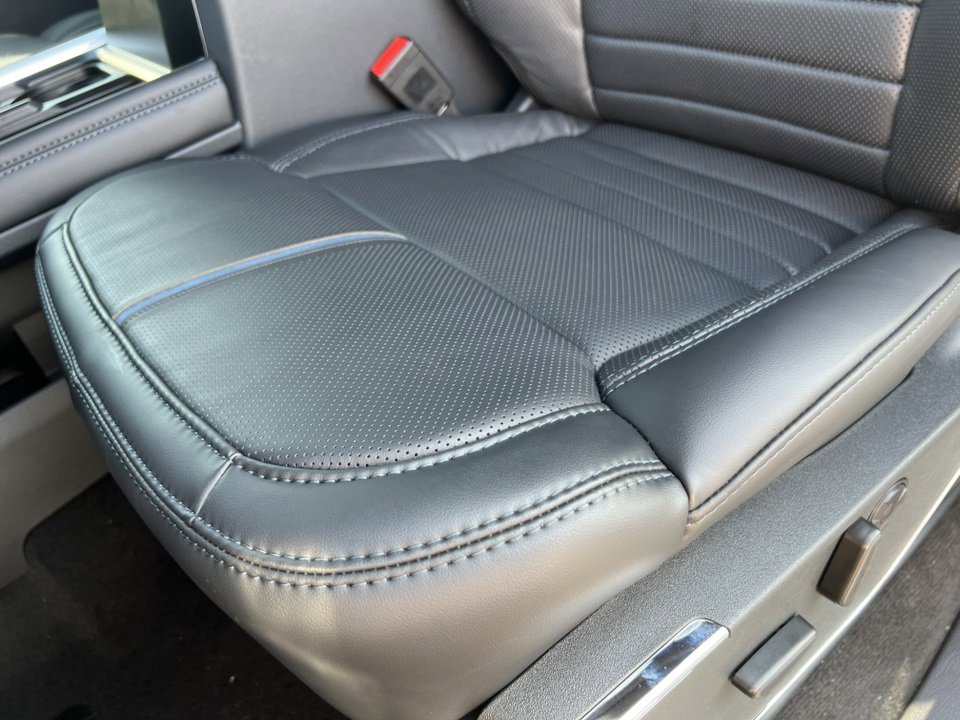 New 2026 Ford F350 4x4 Crew Cab Super Duty image 14