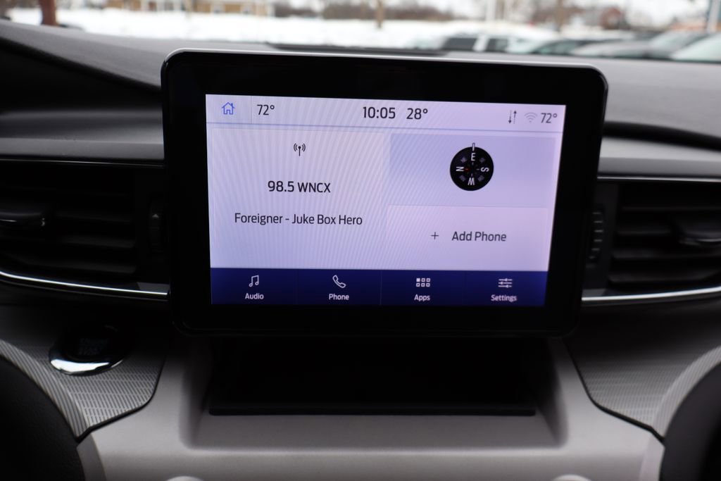 Used 2023 Ford Explorer XLT w/ Equipment Group 202A image 19