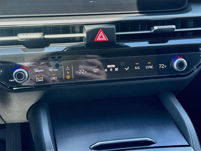 New 2027 Kia Sportage LX FWD image 15