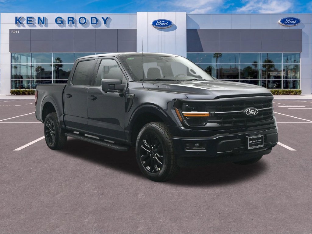 New 2026 Ford F150 XLT w/ Equipment Group 302A MID