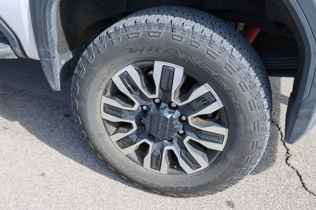 Used 2025 GMC Sierra 2500 Denali Ultimate image 7