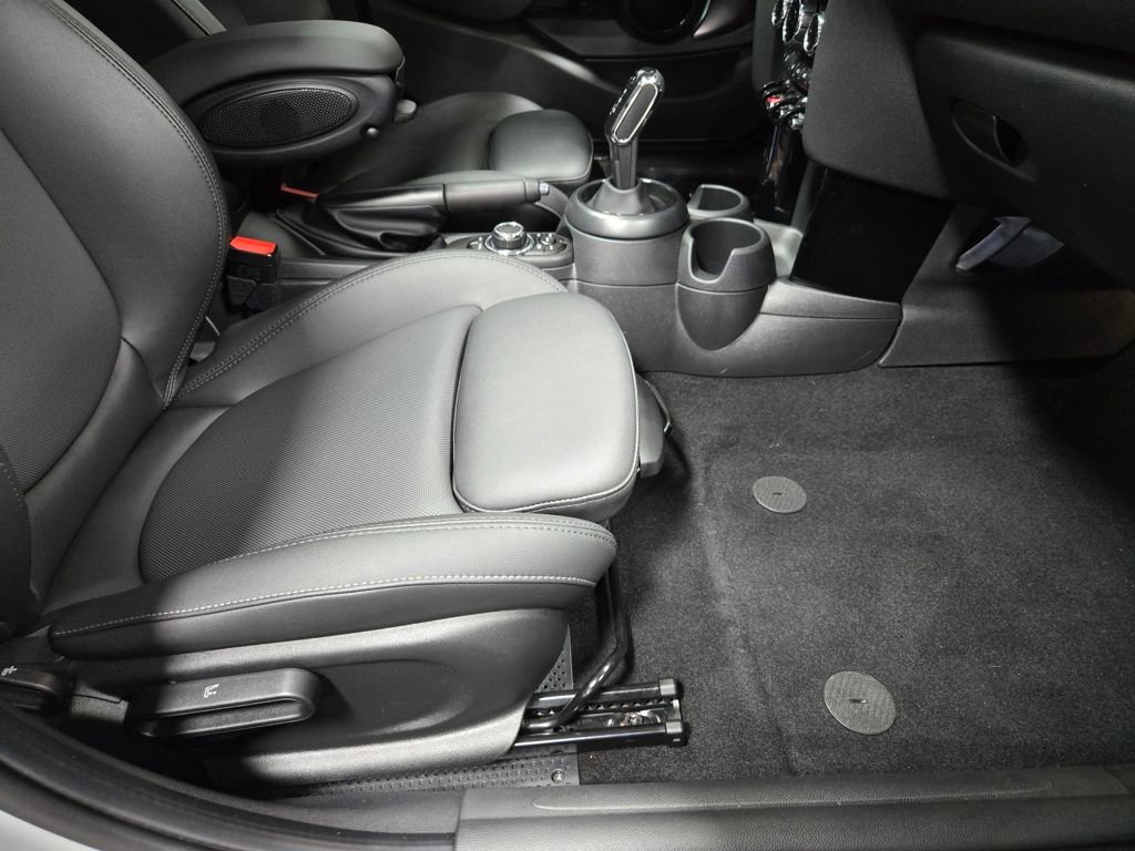 Used 2023 MINI Cooper S image 49