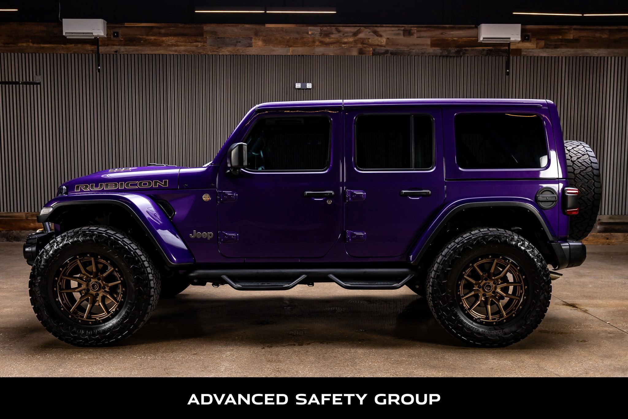 Used 2023 Jeep Wrangler Rubicon 392 w/ Trailer Tow Package image 5