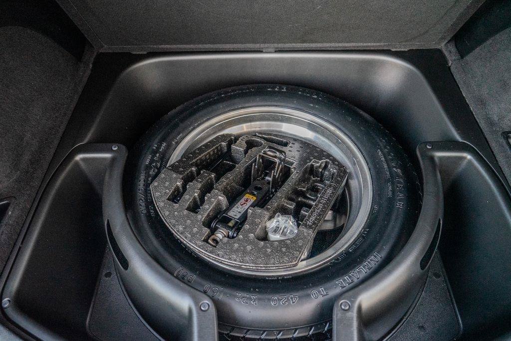 Used 2019 Jeep Grand Cherokee Limited AWD/4WD image 20