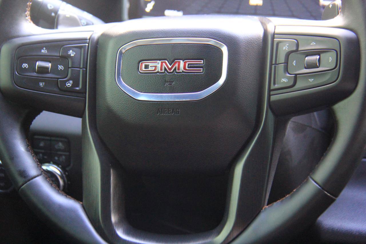 Used 2024 GMC Sierra 1500 AT4 w/ Technology Package image 12