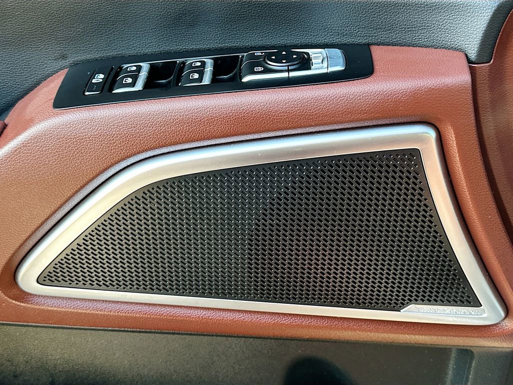 Certified 2024 Kia Telluride SX w/ Towing Package image 19