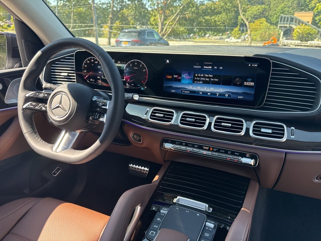 New 2026 Mercedes-Benz GLS 450 4MATIC image 33