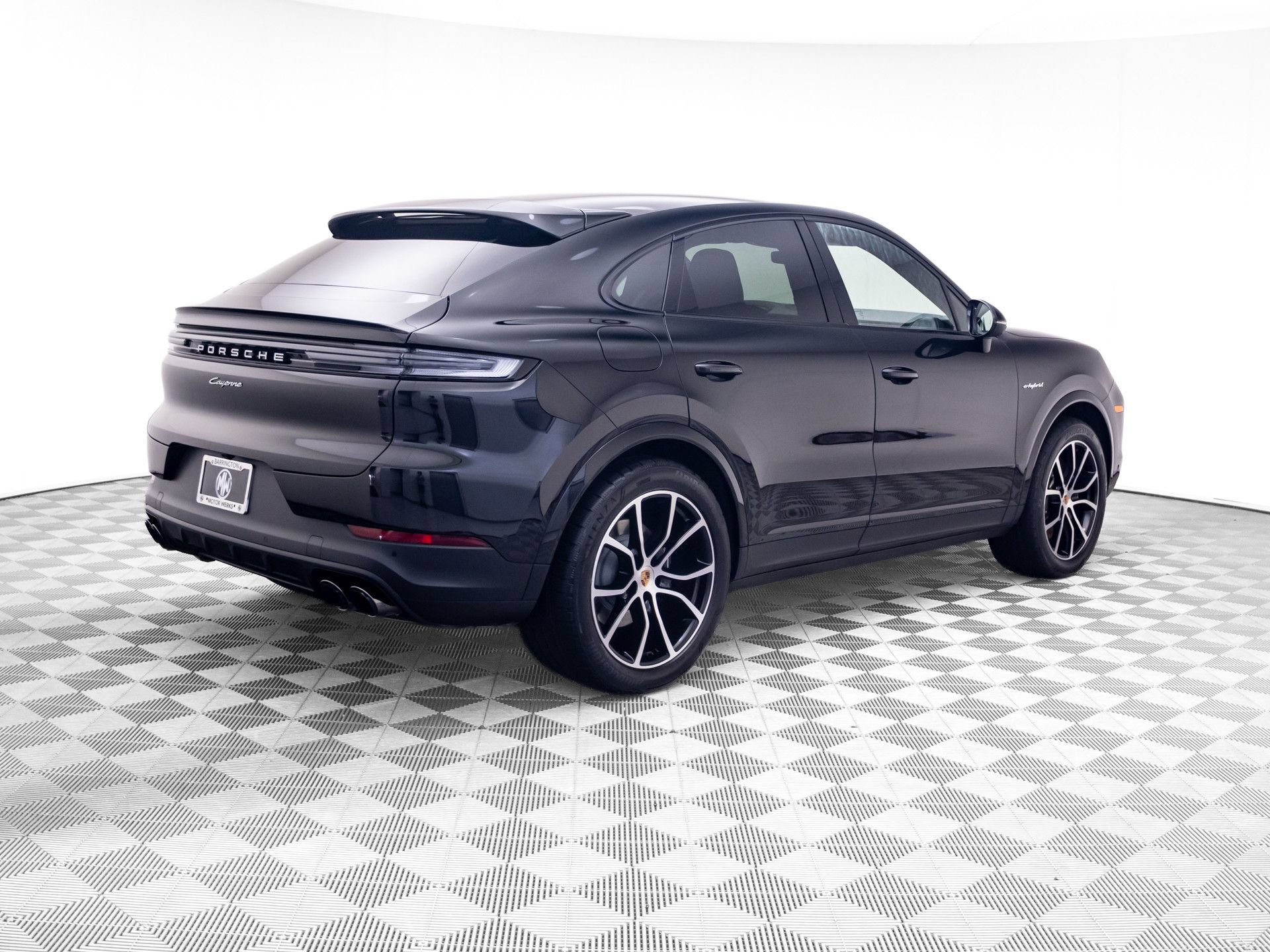 Certified 2025 Porsche Cayenne E-Hybrid Coupe AWD/4WD image 8