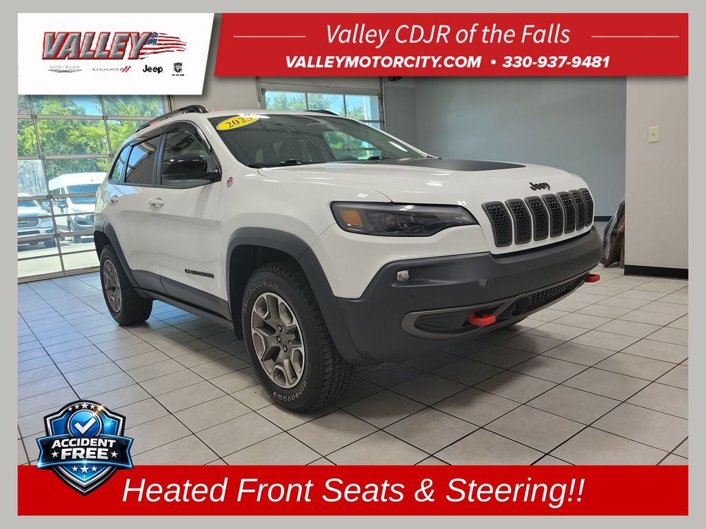 Used 2023 Jeep Cherokee Trailhawk AWD/4WD image 1