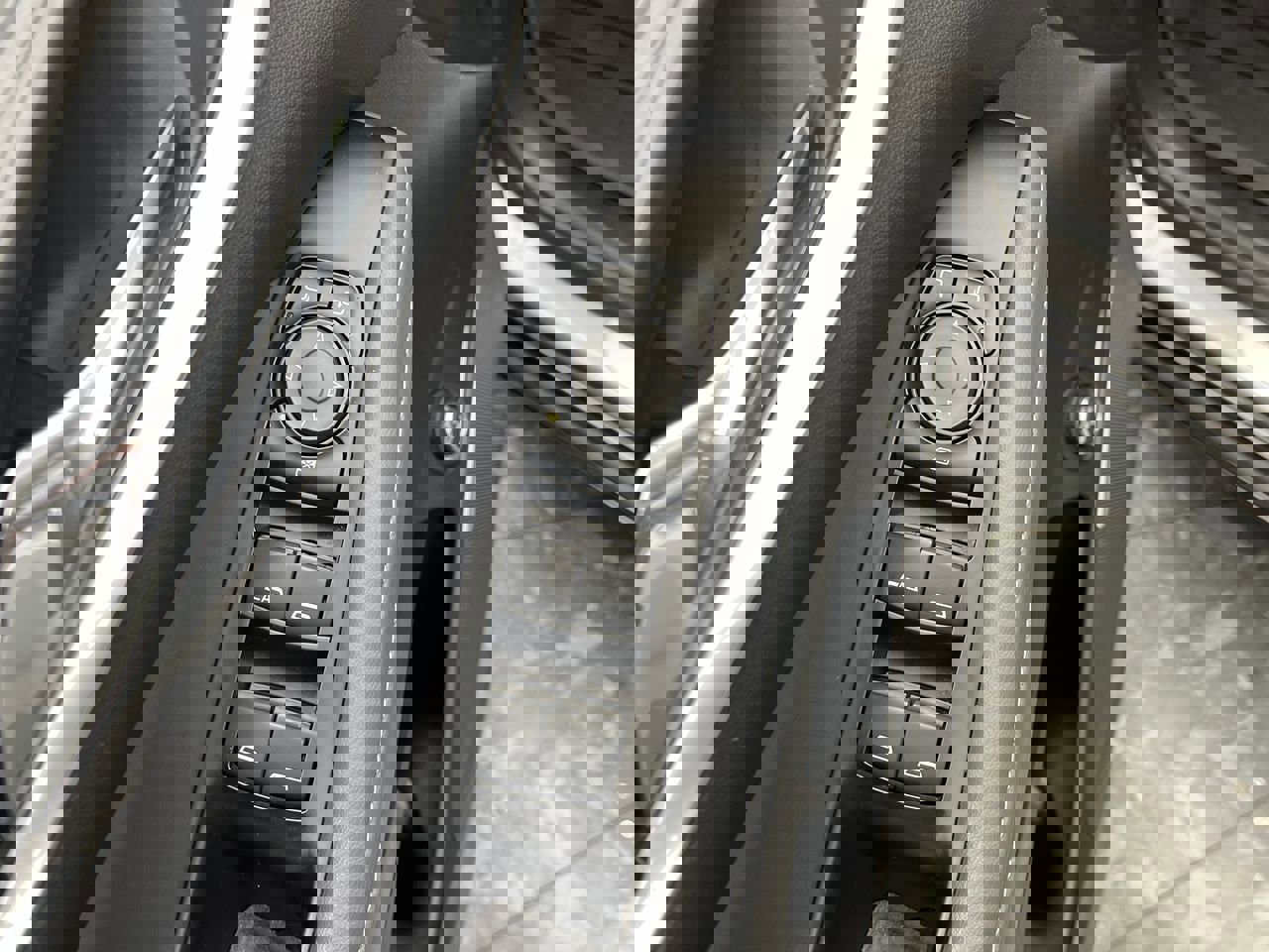 Certified 2023 Buick Enclave Essence w/ Experience Buick Package image 9