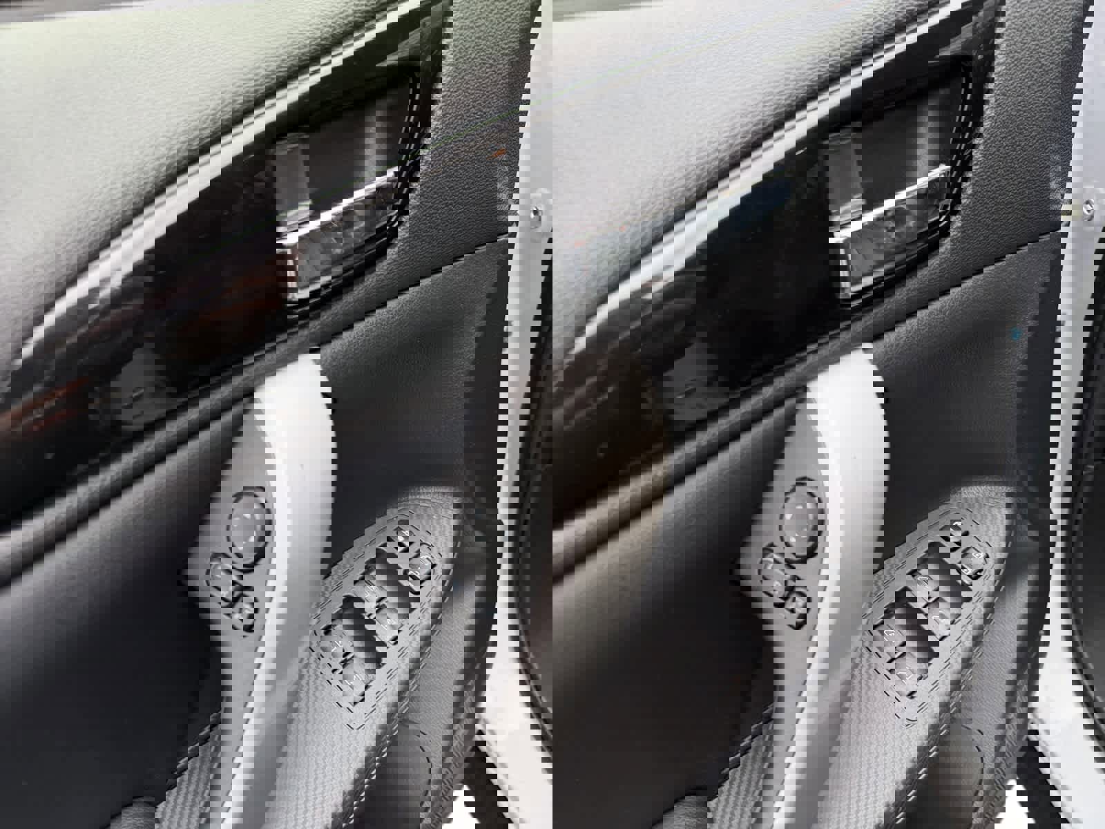 Used 2022 Mitsubishi Eclipse Cross SEL image 11