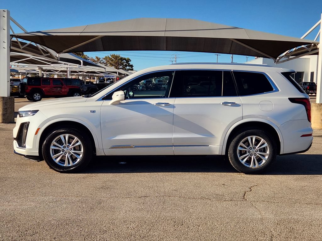 Certified 2023 Cadillac XT6 Luxury FWD image 4