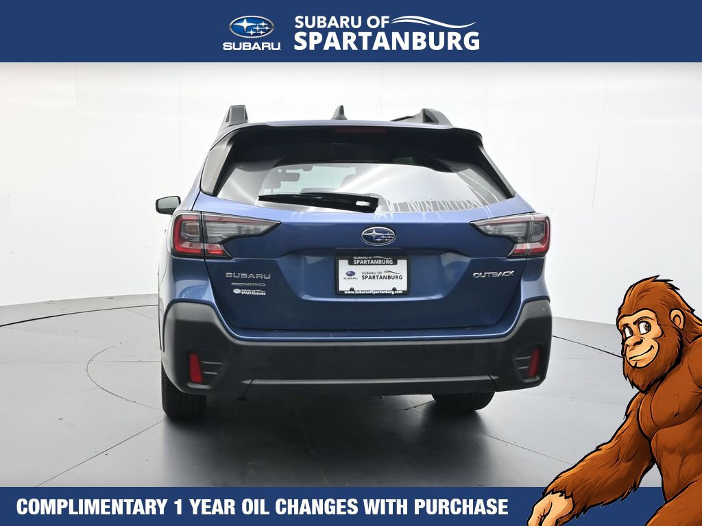 Used 2022 Subaru Outback Premium AWD/4WD image 7
