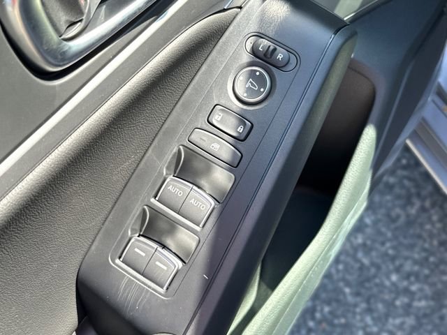 New 2025 Acura Integra image 26