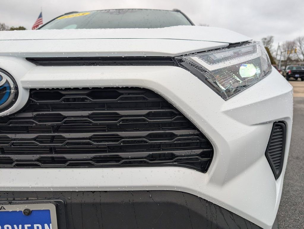 Used 2023 Toyota RAV4 XLE w/ Convenience Package AWD/4WD image 11