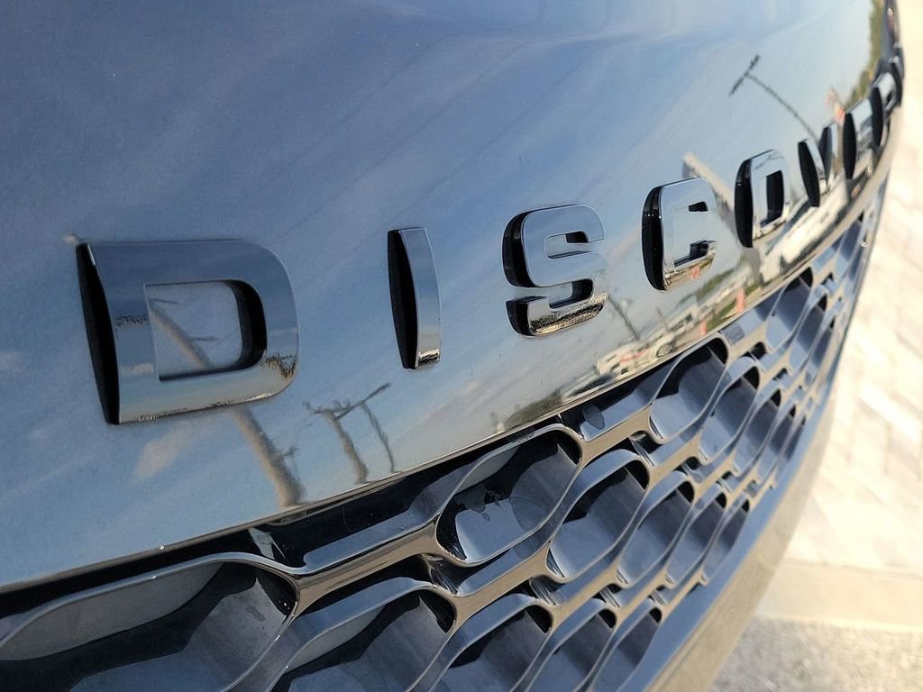 Certified 2024 Land Rover Discovery Dynamic SE AWD/4WD image 9