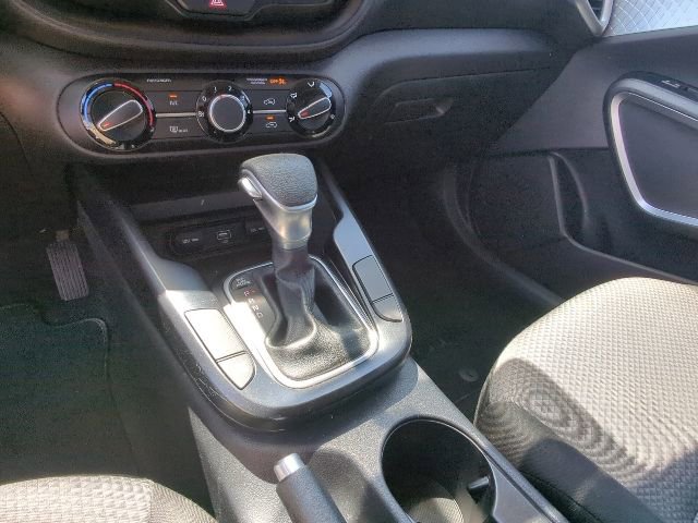 Used 2020 Kia Soul LX FWD image 16