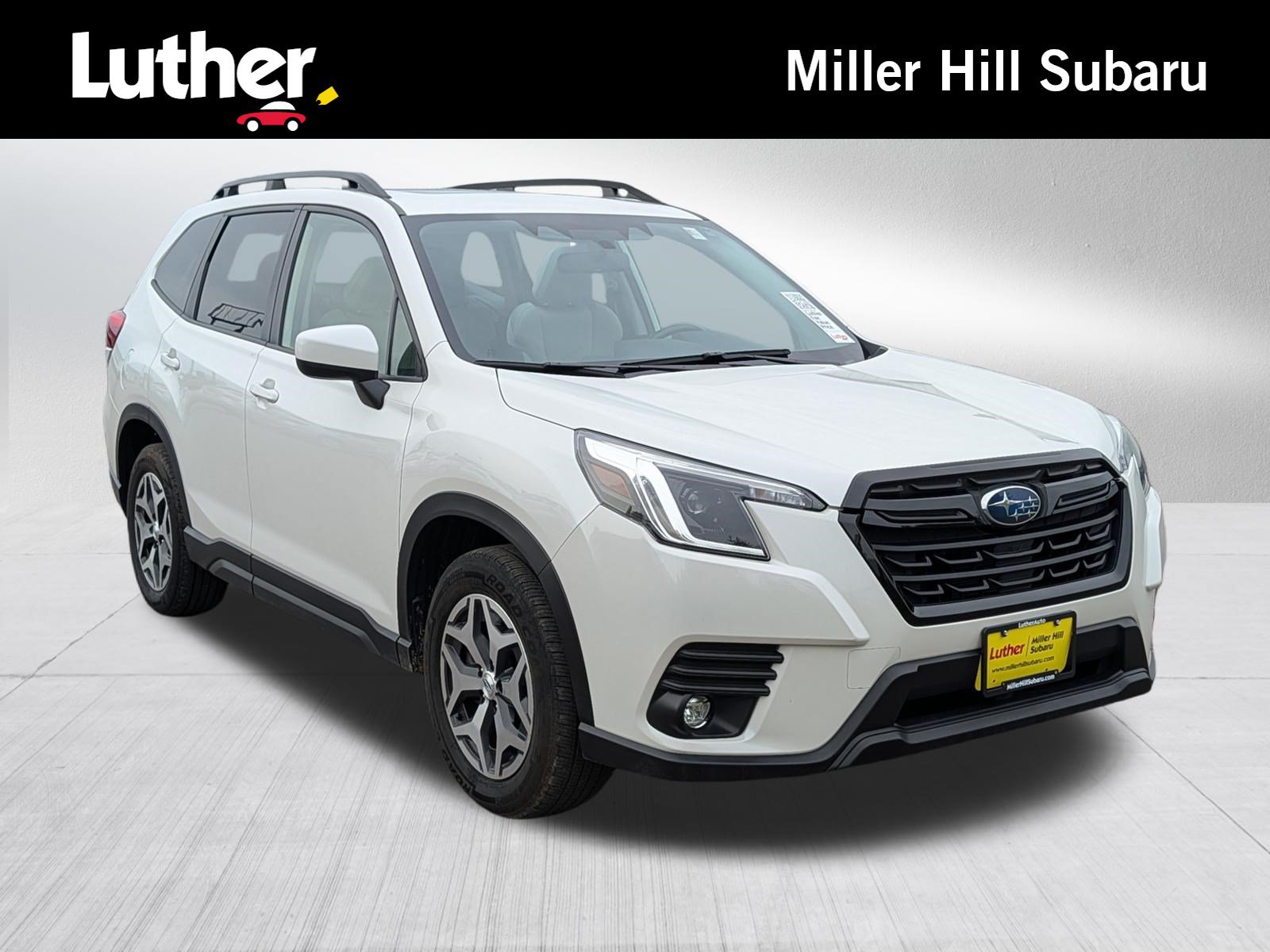 Used 2024 Subaru Forester Premium AWD/4WD image 1