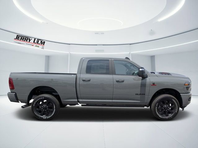 New 2026 RAM 2500 Laramie AWD/4WD image 2