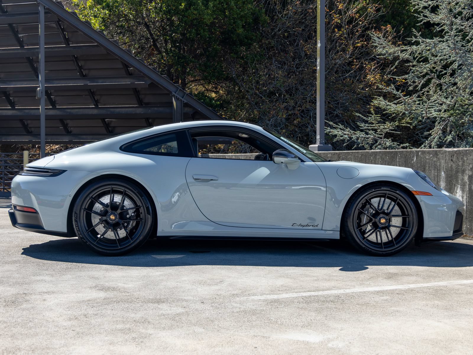 Certified 2025 Porsche 911 Carrera 4 GTS AWD/4WD image 12