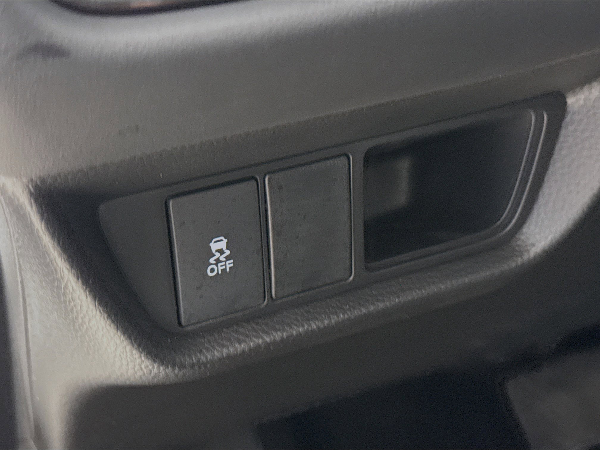 Certified 2026 Honda HR-V LX image 9