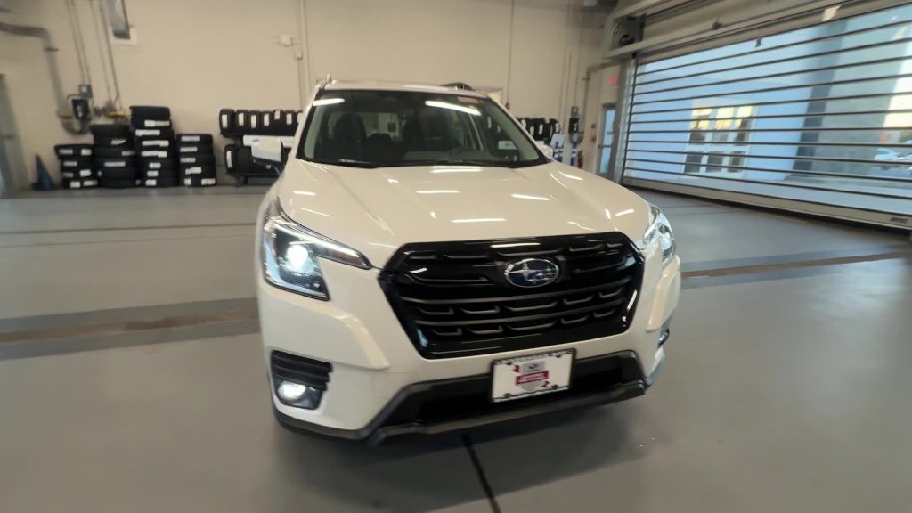 Certified 2024 Subaru Forester Premium AWD/4WD image 14