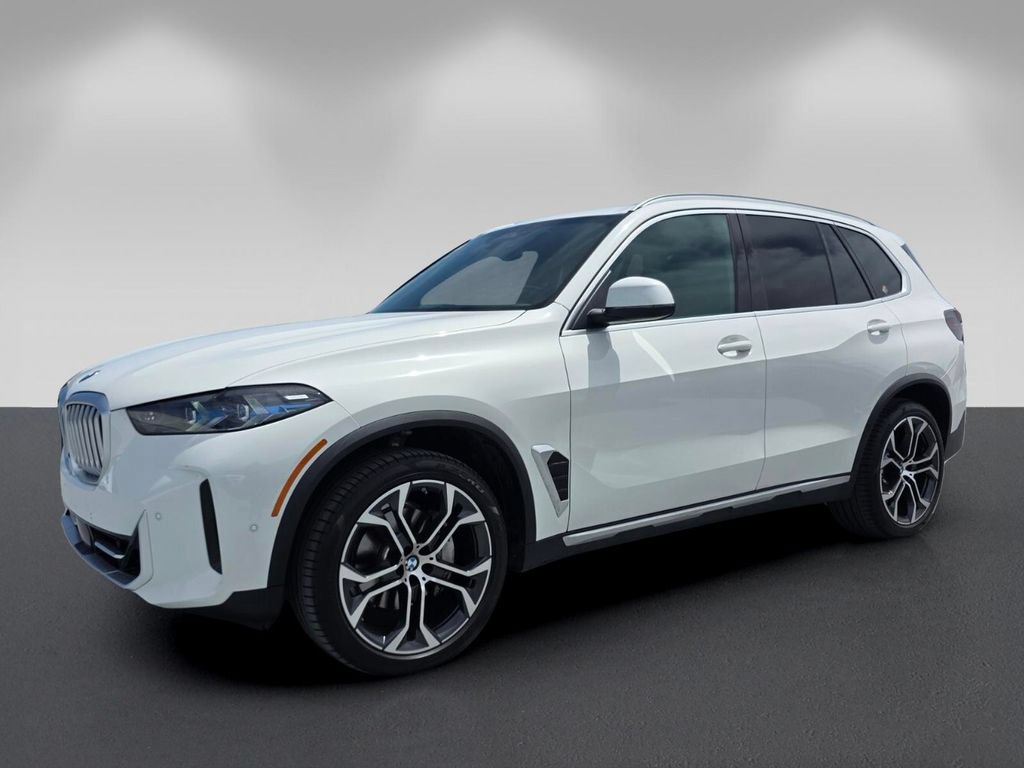 Used 2025 BMW X5 sDrive40i w/ Parking Assistance Package RWD image 8