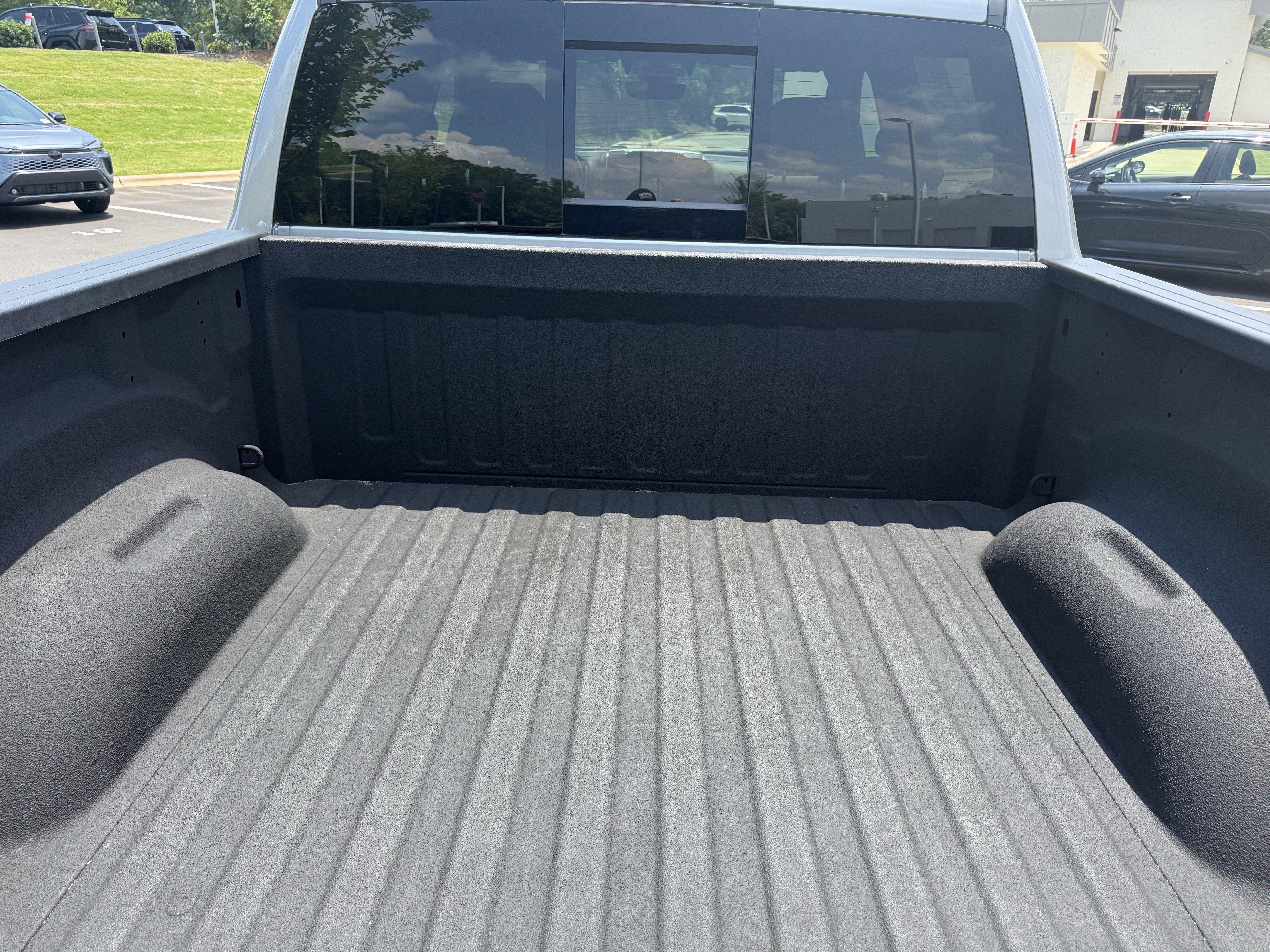 Used 2024 RAM 1500 Big Horn AWD/4WD image 31