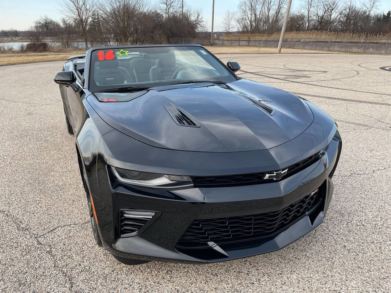 Used 2016 Chevrolet Camaro SS image 35